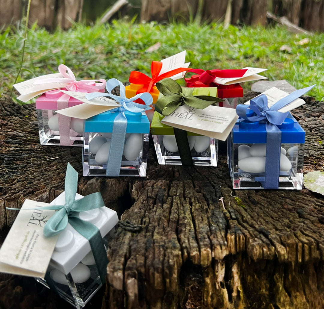 Doni Bomboniere 50 doosjes van plexiglas, 5 x 5 x 5 cm, transparant, personaliseerbaar, bruiloft, doop, geboorte, communie, afstuderen Doni Bomboniere 50 doosjes van plexiglas, 5 x 5 x 5 cm, transparant, personaliseerbaar, bruiloft, doop, geboorte, communie, afstuderen